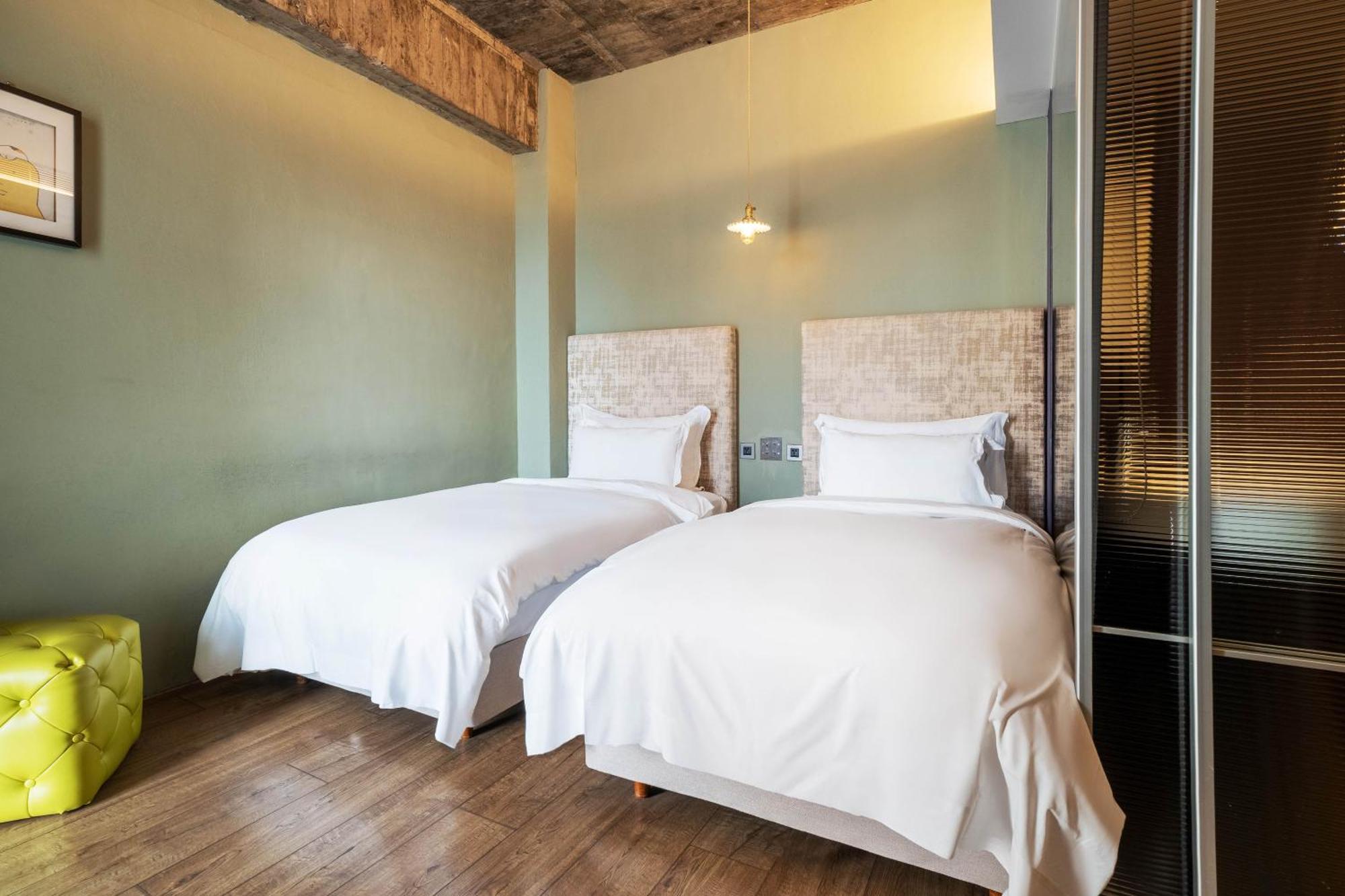 Check Inn Hive Luodong Exterior foto